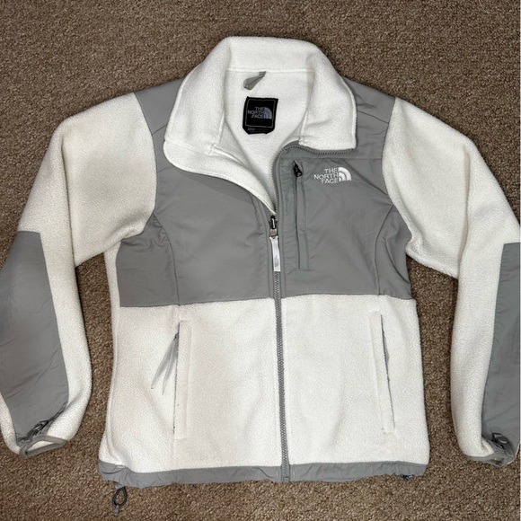 The North Face Two-Tone Gray and White Jacket - Picture 1 of 6
